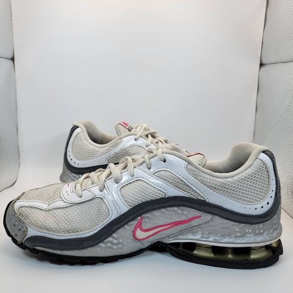 Nike Reax Run 5 Women’s Running Shoes White Silver Pink Size 8.5 No Inserts - Picture 6 of 15